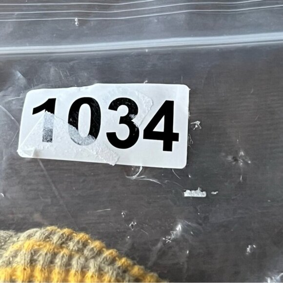 Aritzia TNA Yellow Waffle Knit Long sleeve Crew Neck Cropped Top Size XS - Picture 8 of 8